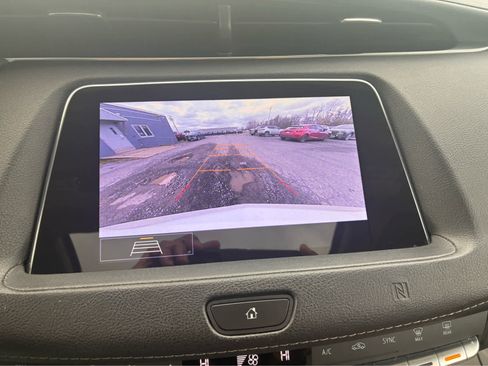 Used 2020 Cadillac XT4 Premium Luxury w/ Driver Awareness Package image 22