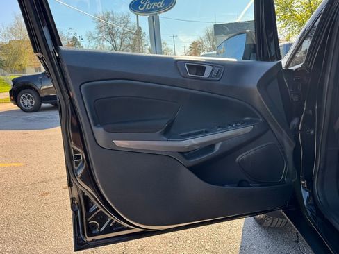 Used 2020 Ford EcoSport SE FWD image 14