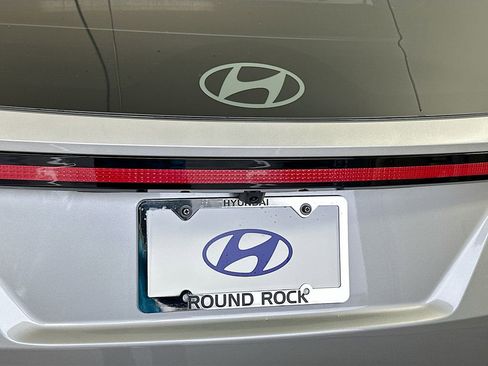 New 2026 Hyundai Tucson Limited image 22