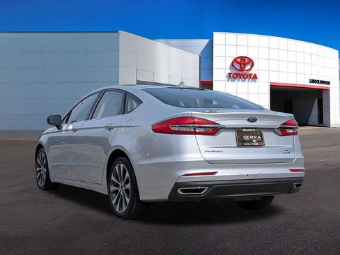 Used 2019 Ford Fusion SE AWD/4WD image 13