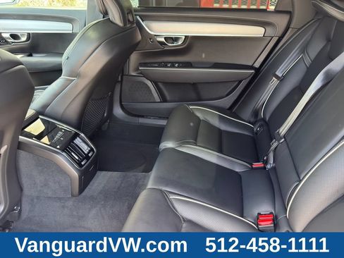 Used 2022 Volvo S90 B6 R-Design w/ Advanced Package AWD/4WD image 31