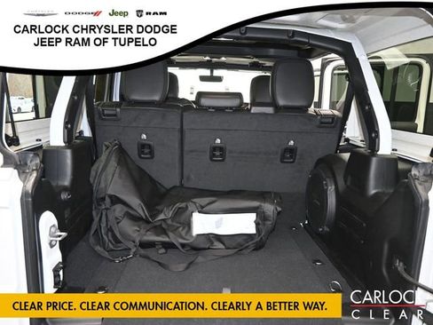 Used 2022 Jeep Wrangler Sahara w/ Cold Weather Group image 30