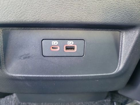 Used 2022 Nissan Frontier Pro-X w/ Technology Package image 14