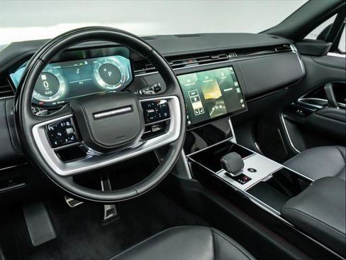 Used 2024 Land Rover Range Rover Autobiography AWD/4WD image 10