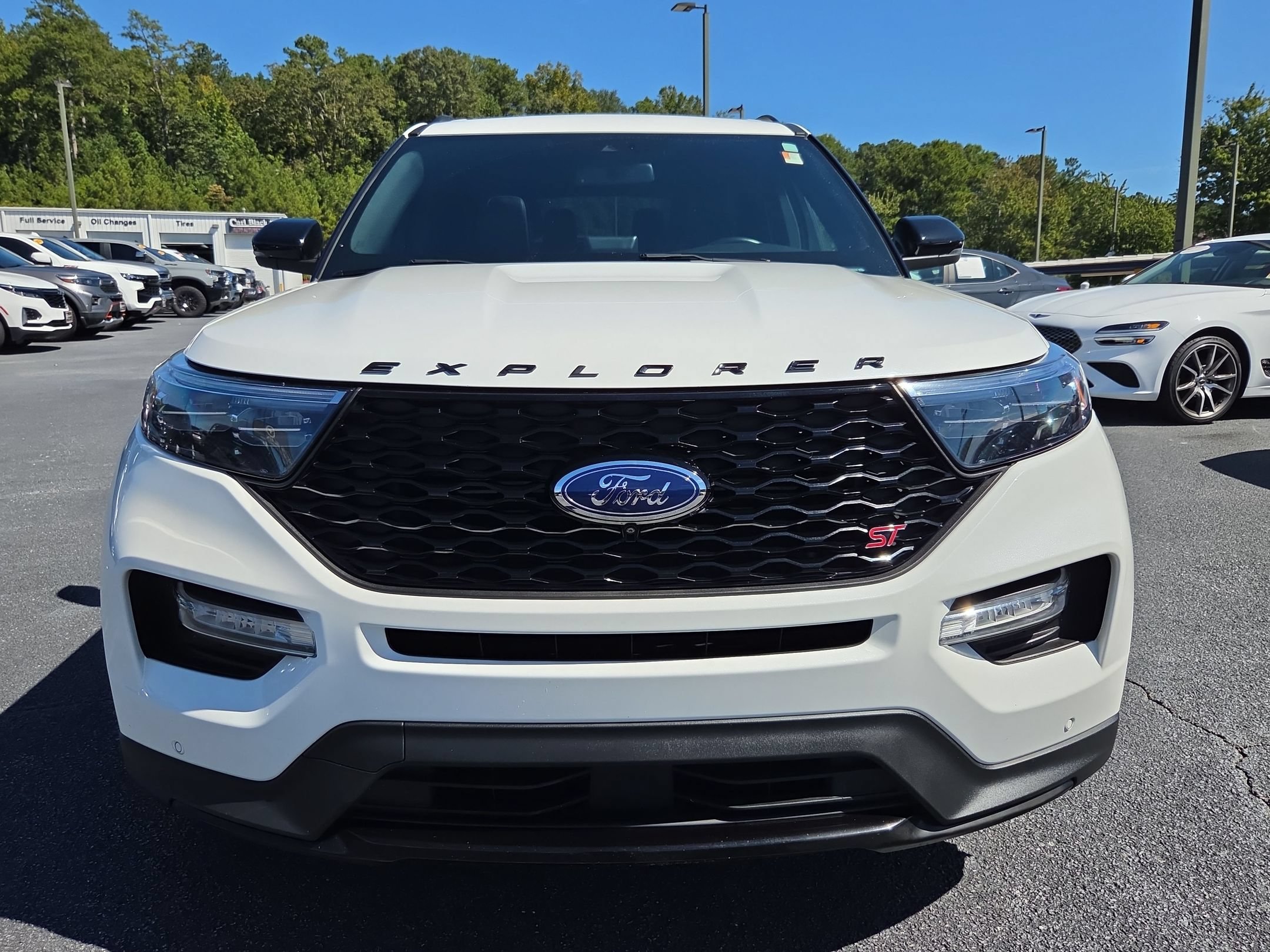 Used 2024 Ford Explorer ST w/ Equipment Group 401A AWD/4WD image 2