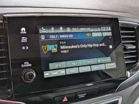 Used 2022 Honda Pilot EX-L image 28