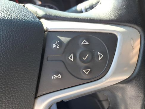 Used 2017 GMC Acadia SLT image 22