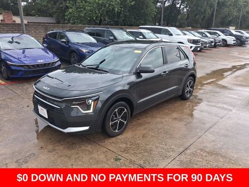 Used 2025 Kia Niro LX FWD image 1