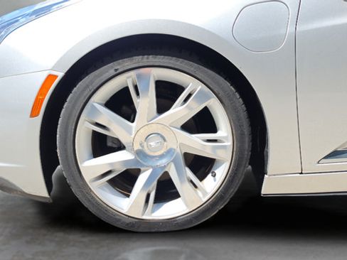 Used 2016 Cadillac ELR FWD image 21