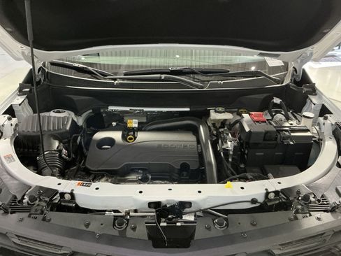 New 2026 Chevrolet Equinox LT w/ Midnight Edition FWD image 27
