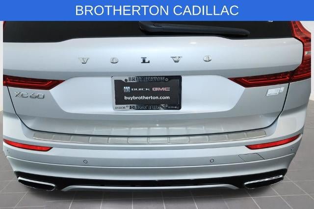Used 2021 Volvo XC60 T8 R-Design w/ Advanced Package AWD/4WD image 16