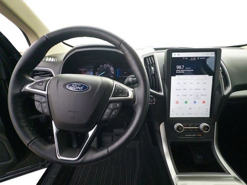 Used 2023 Ford Edge SEL w/ Convenience Package image 12