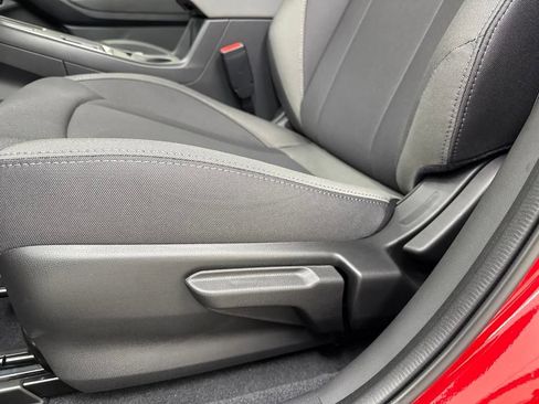 New 2025 Subaru Impreza 2.0i image 13