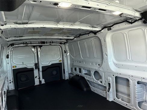 New 2025 Ford Transit 250 Low Roof image 32