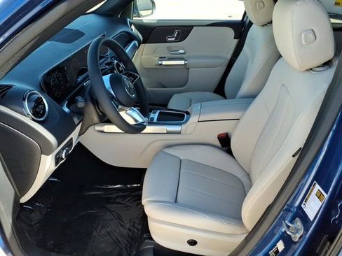 New 2026 Mercedes-Benz GLB 250 image 13