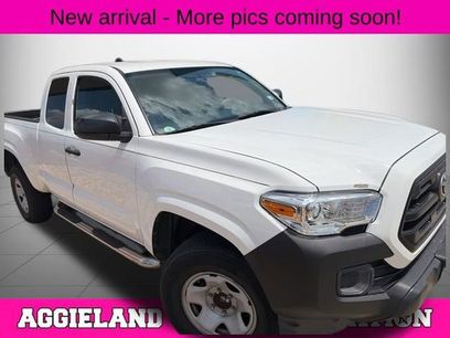 Used 2017 Toyota Tacoma SR
