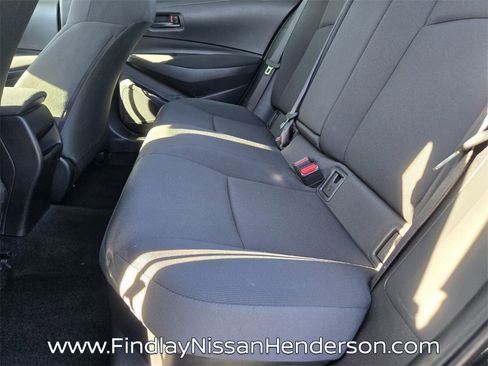 Used 2022 Toyota Corolla LE image 12