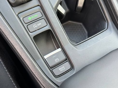 Used 2024 Honda Accord EX image 18