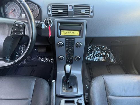 Used 2012 Volvo C30 T5 FWD image 11
