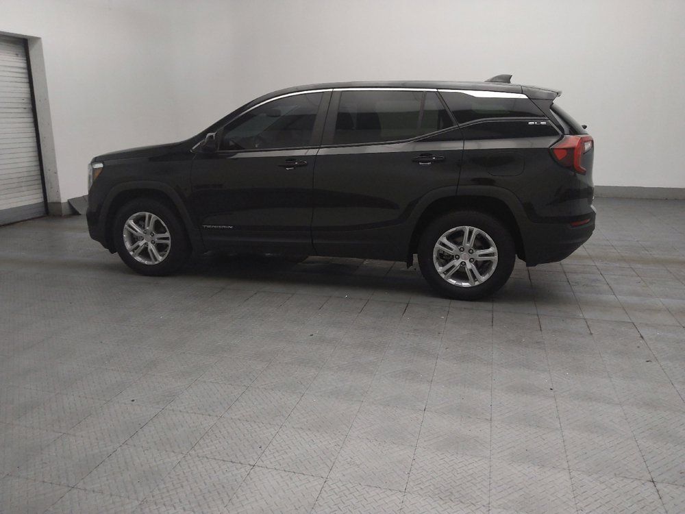 Used 2022 GMC Terrain SLE AWD/4WD image 3