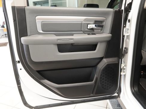 Used 2018 RAM 1500 Big Horn AWD/4WD image 25