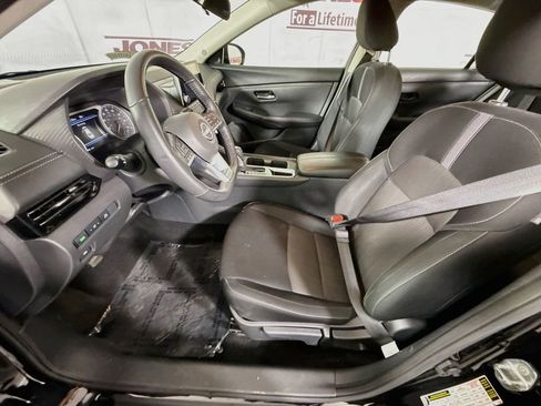 Certified 2025 Nissan Sentra SV w/ All-Weather Package FWD image 24