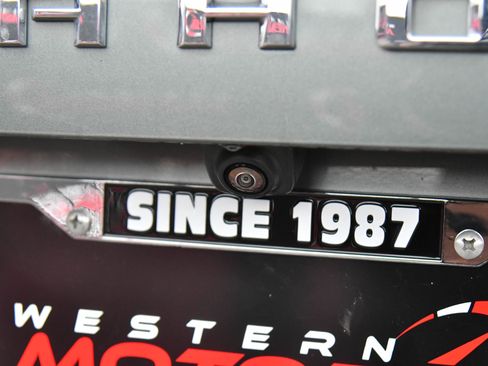 Used 2024 Chevrolet Tahoe LT image 42