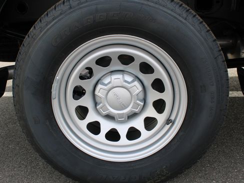 New 2026 GMC Sierra 1500 Pro w/ Pro Value Package image 18