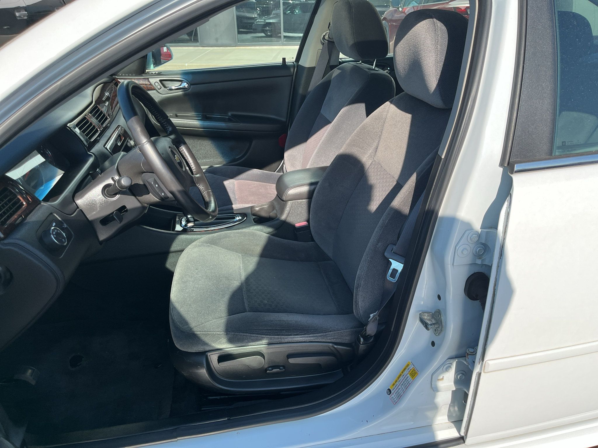 Used 2012 Chevrolet Impala LT w/ LT Sunroof Package FWD image 24
