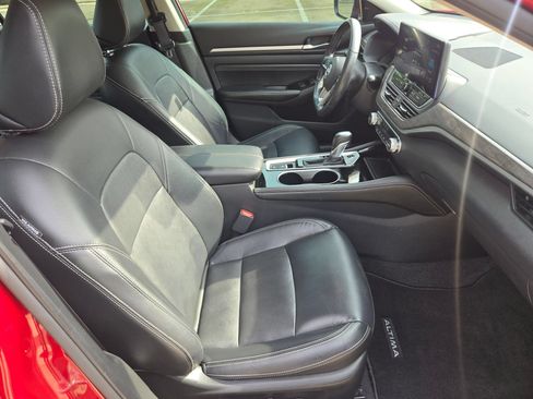 Used 2023 Nissan Altima 2.5 SL AWD/4WD image 29