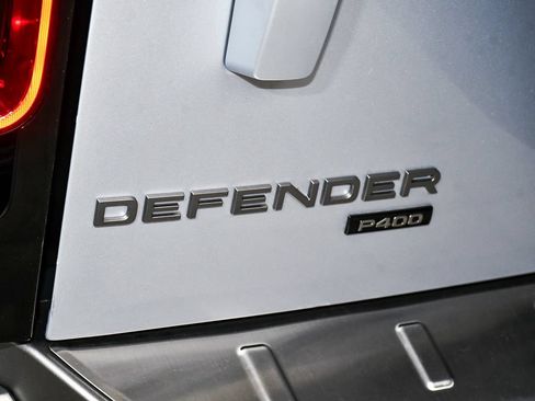 Used 2021 Land Rover Defender 90 X-Dynamic S AWD/4WD image 94