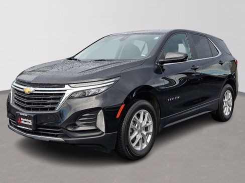 Used 2024 Chevrolet Equinox LT image 3