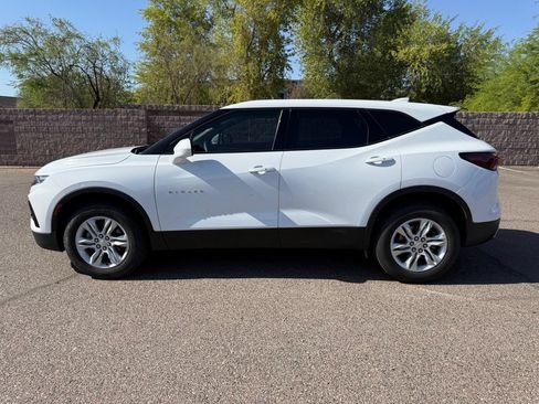 Used 2022 Chevrolet Blazer LT FWD image 8