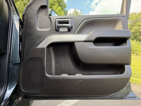 Used 2019 Chevrolet Silverado 1500 LT w/ All Star Edition AWD/4WD image 22