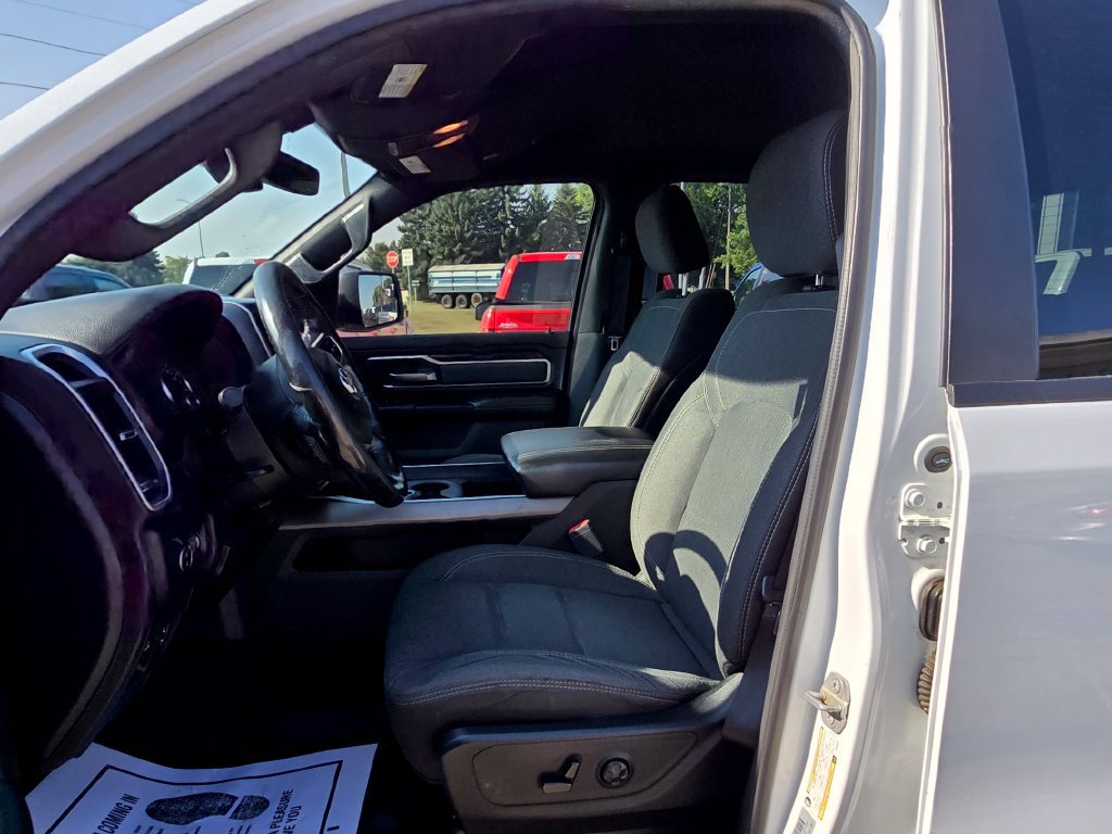 Used 2019 RAM 1500 Big Horn AWD/4WD image 13