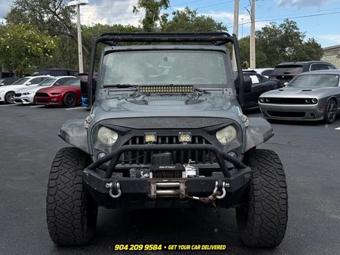 Used 2014 Jeep Wrangler Unlimited Rubicon AWD/4WD image 9