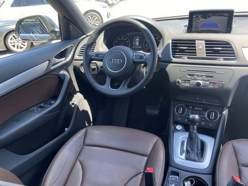 Used 2018 Audi Q3 2.0T Premium Plus w/ Premium Plus Package AWD/4WD image 15