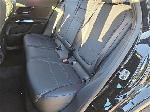 New 2026 Mercedes-Benz GLC 300 image 15