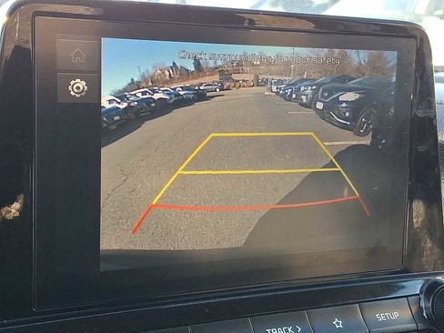 Used 2023 Kia Forte LXS image 15