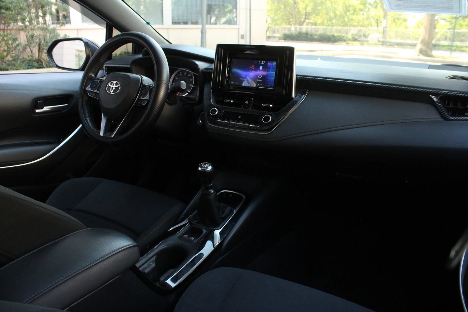Used 2020 Toyota Corolla SE FWD image 22