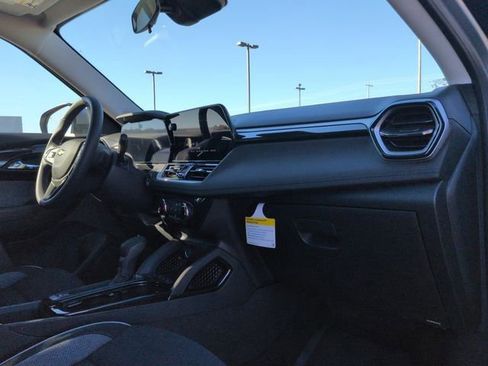 New 2026 Chevrolet TrailBlazer LT w/ Driver Confidence Package image 25