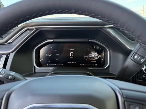 New 2026 GMC Sierra 2500 Denali Ultimate AWD/4WD image 38