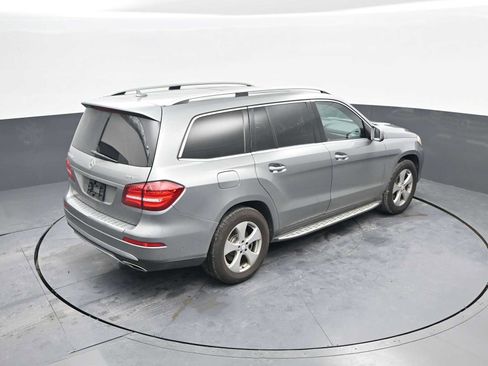 Used 2017 Mercedes-Benz GLS 450 4MATIC image 33