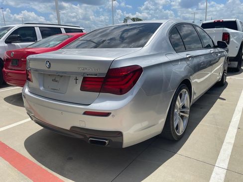 Used 2015 BMW 750Li RWD image 3