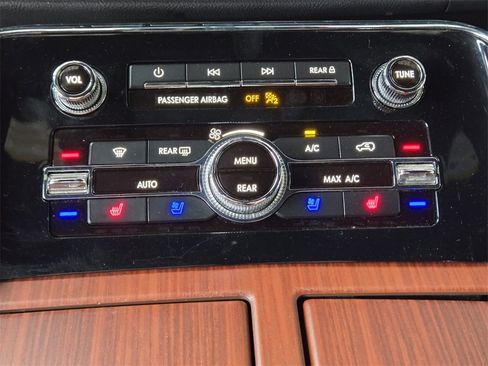 Used 2024 Lincoln Navigator Reserve image 27