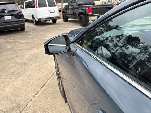 New 2026 Toyota Crown Signia image 14