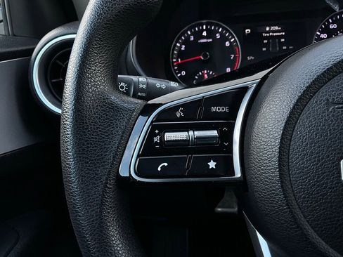 Used 2024 Kia Forte LXS image 30