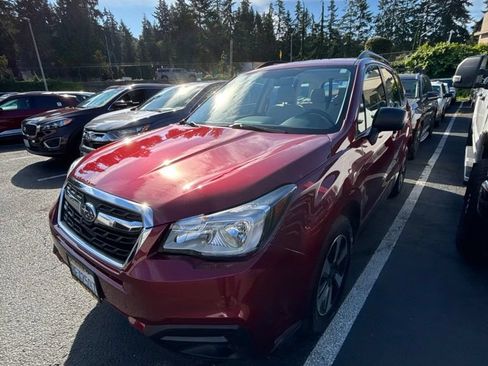 Used 2017 Subaru Forester 2.5i w/ Alloy Wheel Package AWD/4WD image 1