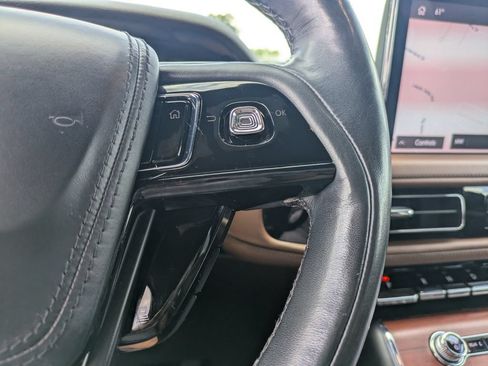 Certified 2023 Lincoln Aviator Reserve w/ Elements Package Plus AWD/4WD image 34