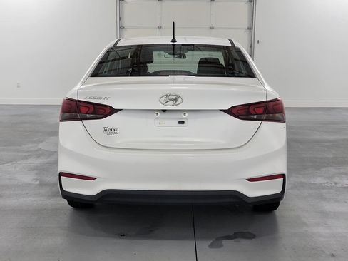 Used 2022 Hyundai Accent SE FWD image 8